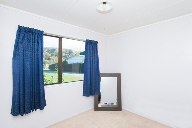 Photo of property in 16 Hooper Street, Tamarau, Gisborne, 4010