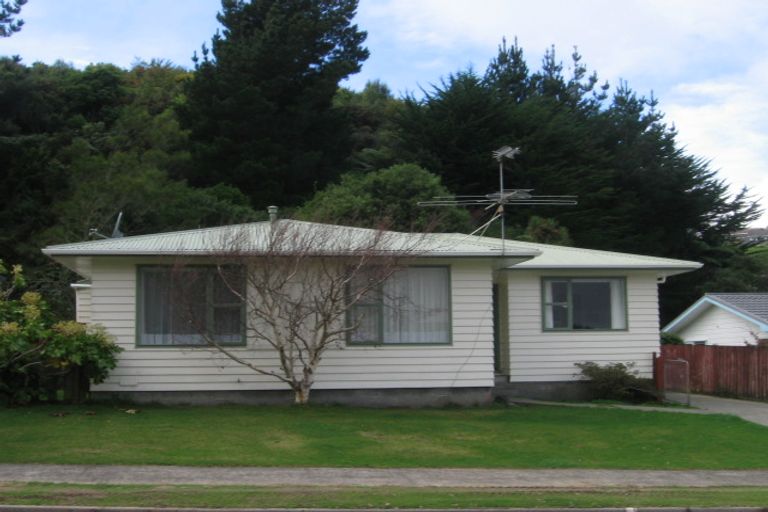 Photo of property in 27 Christchurch Crescent, Kelson, Lower Hutt, 5010