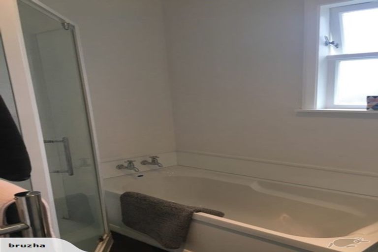 Photo of property in 9 Yule Grove, Greytown, 5712