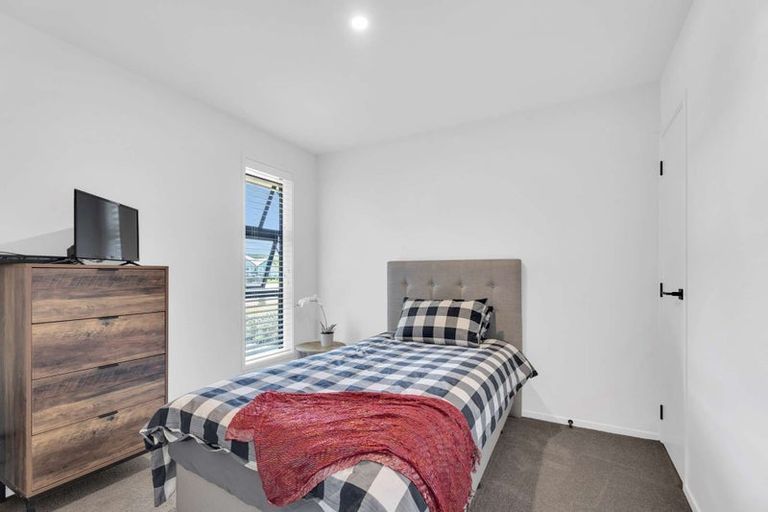 Photo of property in 4 Ronomor Place, Whitianga, 3510