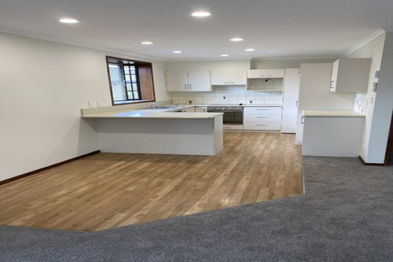 Photo of property in 11 Holcroft Place, Stoke, Nelson, 7011