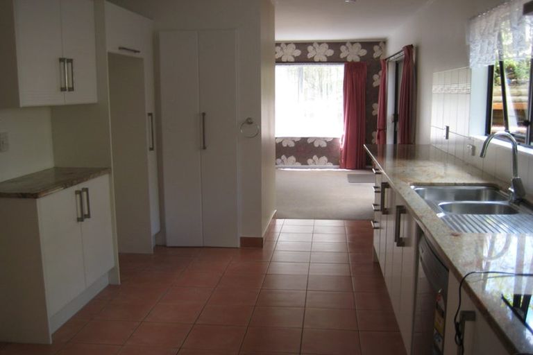 Photo of property in 75 Kennedy Avenue, Forrest Hill, Auckland, 0620