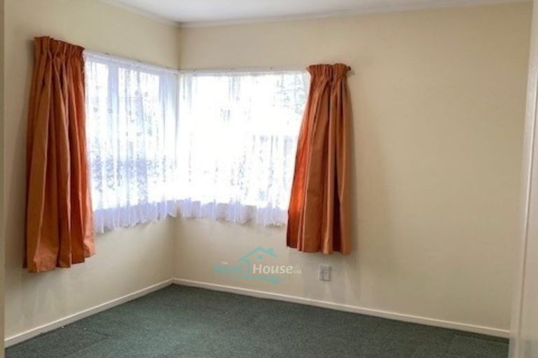 Photo of property in 2/261 Shirley Road, Papatoetoe, Auckland, 2025