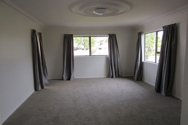 Photo of property in 13 Paulownia Place, Totara Heights, Auckland, 2105