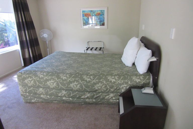 Photo of property in Edgewater Palms, 9/10 Marsden Road, Paihia, 0200