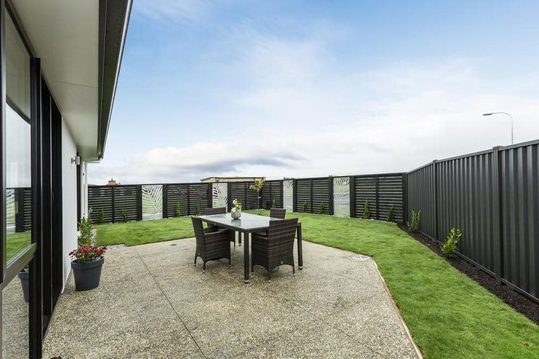 Photo of property in 12 Mellay Mews, Mosgiel, 9024