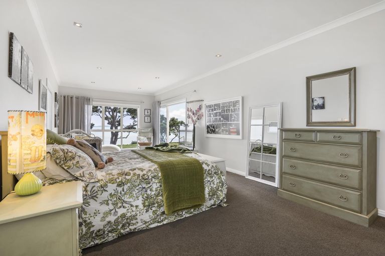 Photo of property in 24 Stevenson Way, Cockle Bay, Auckland, 2014