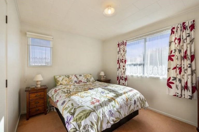 Photo of property in 53 Taupo View Road, Taupo, 3330