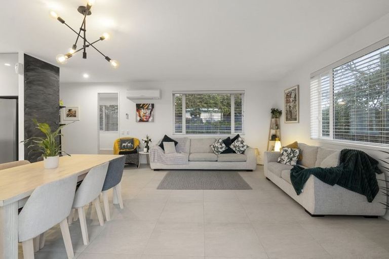 Photo of property in 48 Greenhithe Road, Greenhithe, Auckland, 0632