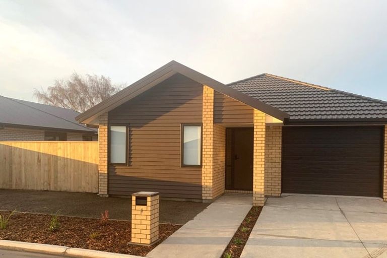 Photo of property in 4 Half Pint Lane, Halswell, Christchurch, 8025