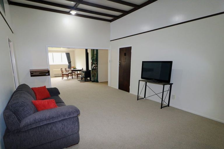 Photo of property in 38 London Street, Eltham, 4322