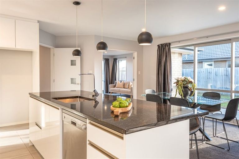 Photo of property in 22 John Annan Street, Halswell, Christchurch, 8025