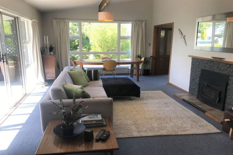 Photo of property in 65 Carruthers Street, Ilam, Christchurch, 8041