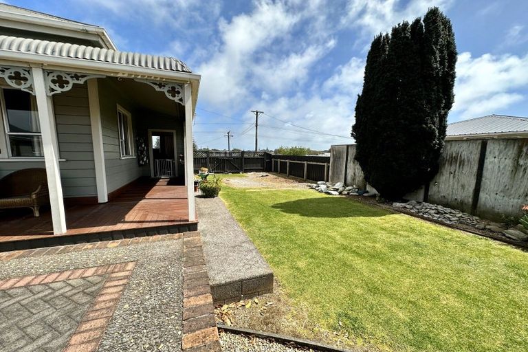 Photo of property in 58 Seymour Street, Waitara, 4320