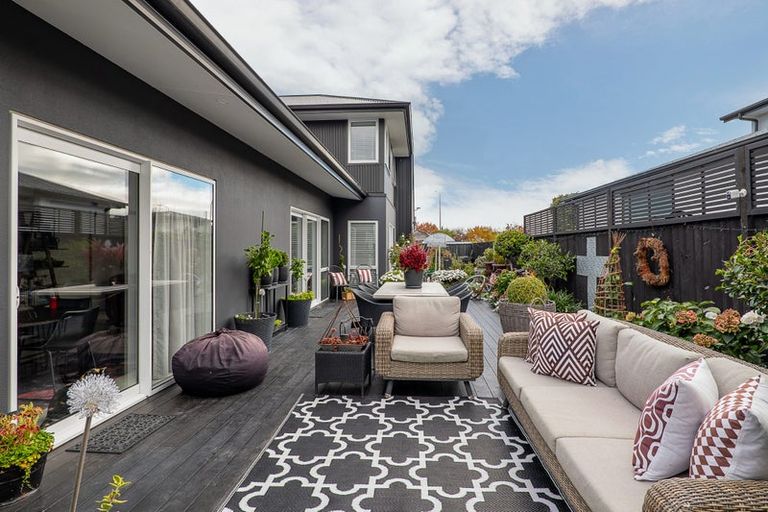 Photo of property in 152 Wairakei Road, Bryndwr, Christchurch, 8053