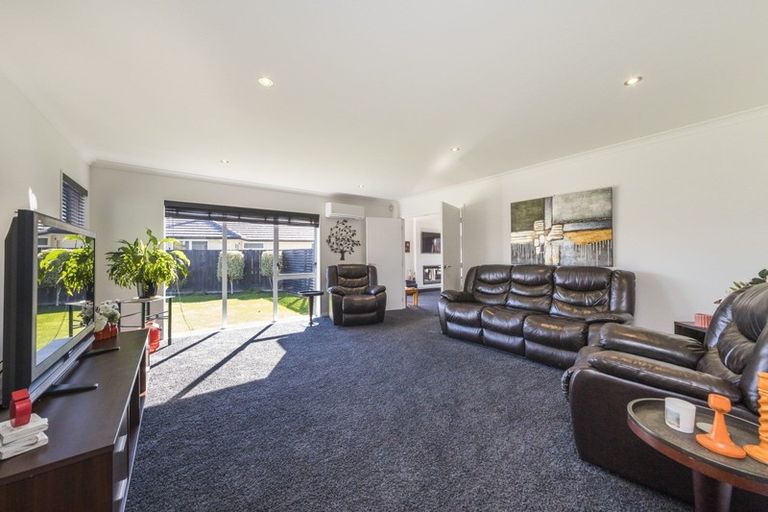 Photo of property in 14 Doncaster Court, Awapuni, Palmerston North, 4412