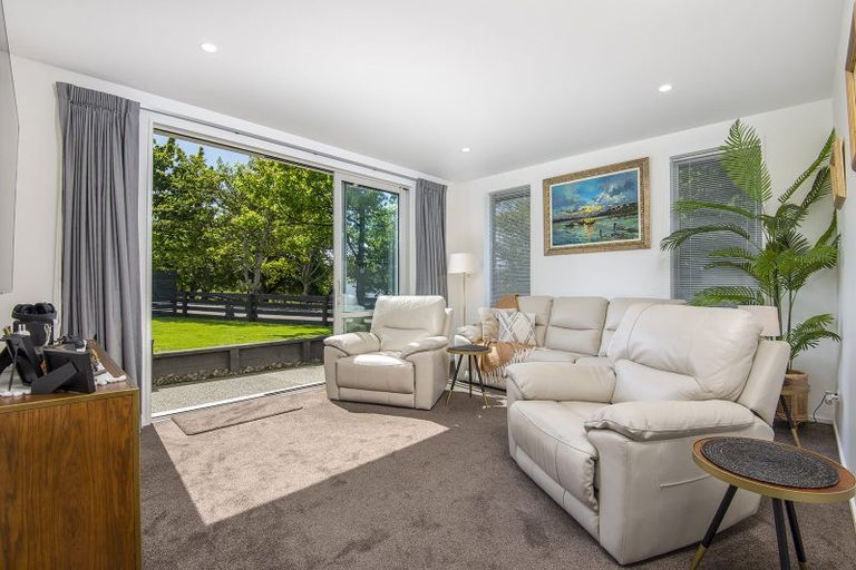 Photo of property in 8 Redwoods Lane, Helensburgh, Dunedin, 9010