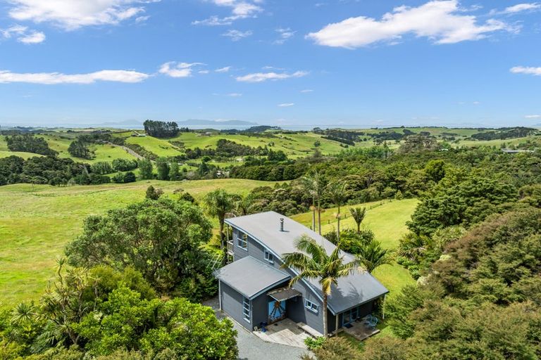 Photo of property in 78 Wairimu Way, Waipu, 0582