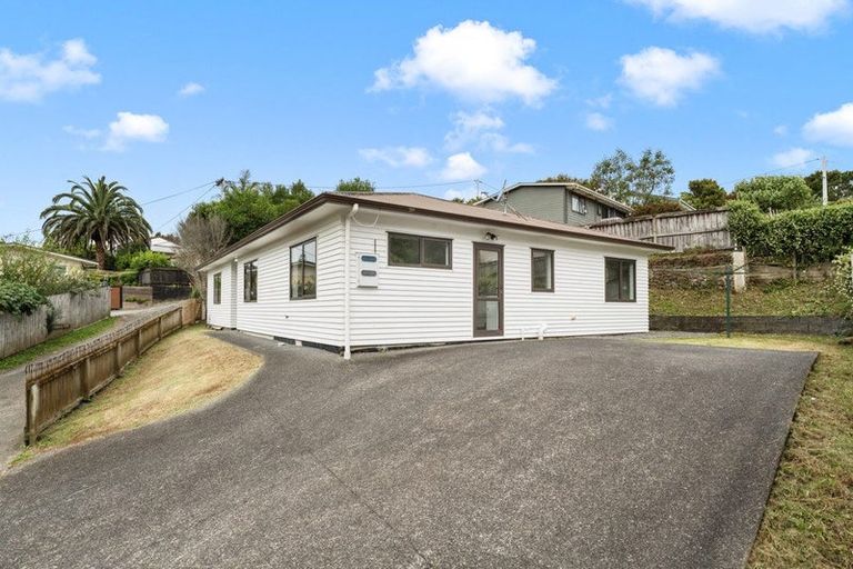 Photo of property in 46b Brains Road, Kelston, Auckland, 0602