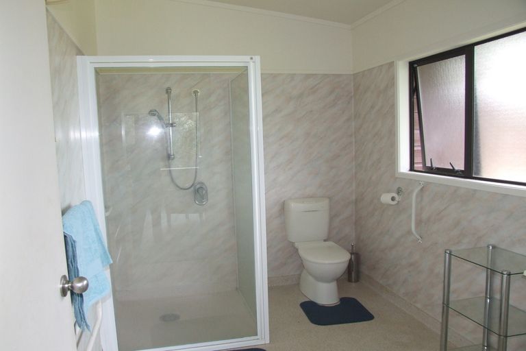 Photo of property in 15 Cemetery Road, Maunu, Whangarei, 0179