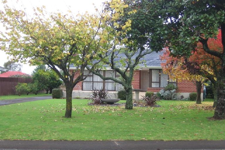 Photo of property in 19 Sunnyside Crescent, Papatoetoe, Auckland, 2025