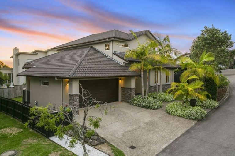 Photo of property in 182 Greenhithe Road, Greenhithe, Auckland, 0632