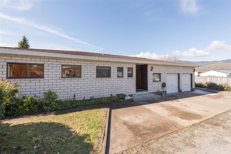 Photo of property in 86a Golf Road, Tahunanui, Nelson, 7011