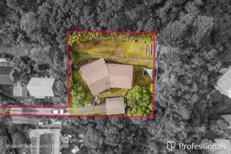 Photo of property in 15c Glen Road, Stokes Valley, Lower Hutt, 5019