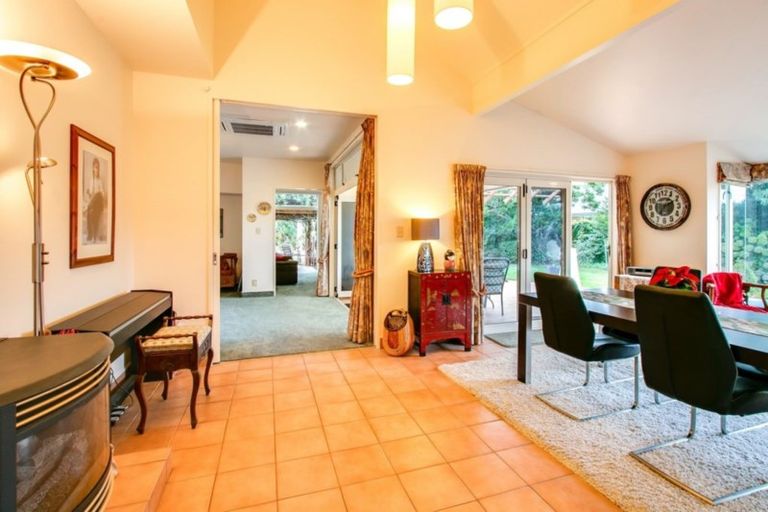 Photo of property in 180 Auckland Road, Greenmeadows, Napier, 4112