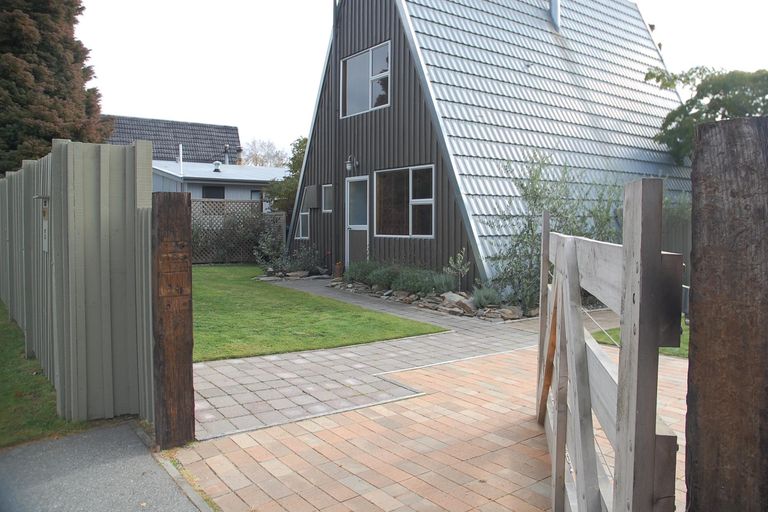 Photo of property in 16 Kirtle Place, Cromwell, 9310