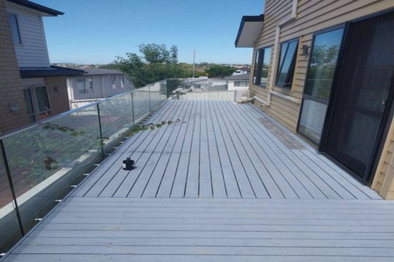 Photo of property in 86 Fairview Avenue, Fairview Heights, Auckland, 0632