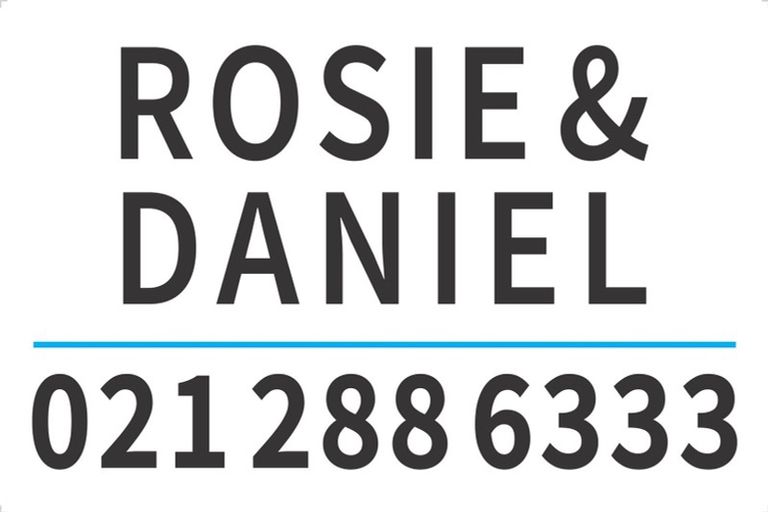 Photo of property in 122 Beach Road, Te Atatu Peninsula, Auckland, 0610