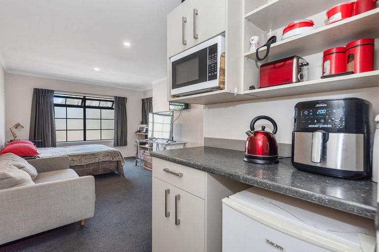 Photo of property in 1/3 Liverpool Street, Hamilton Central, Hamilton, 3204