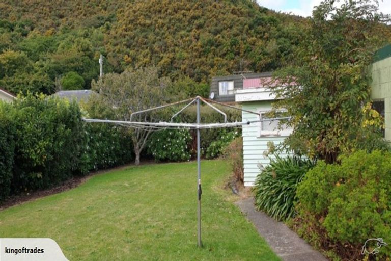 Photo of property in 398 Cambridge Terrace, Naenae, Lower Hutt, 5011