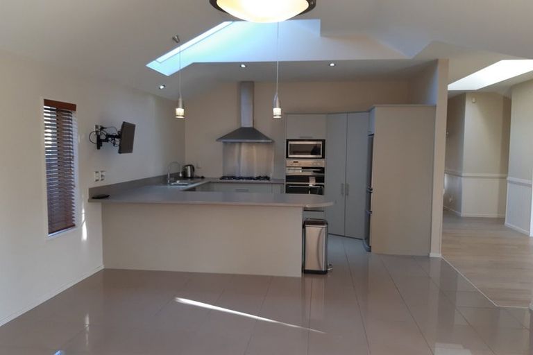 Photo of property in 4 Sunningvale Lane, Ilam, Christchurch, 8053