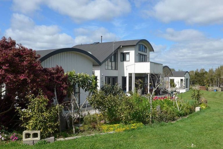 Photo of property in 256 Sutton Road, Drury, Papakura, 2584