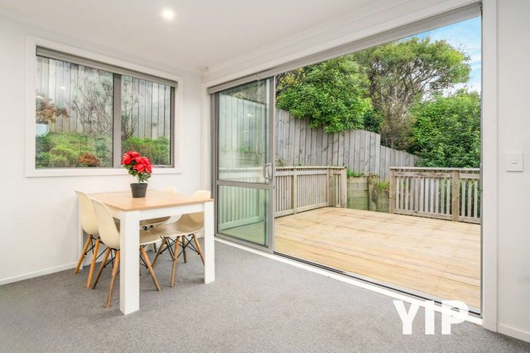 Photo of property in 22a Glenside Road, Glenside, Wellington, 6037