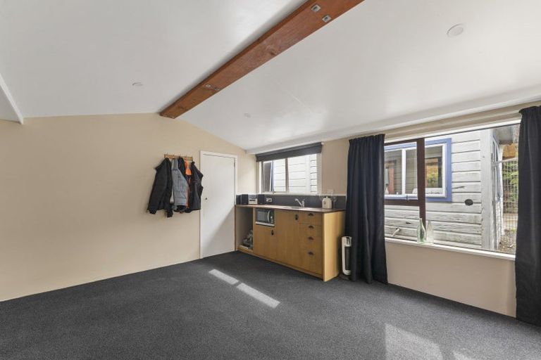 Photo of property in 8 Suffolk Street, Picton, 7220