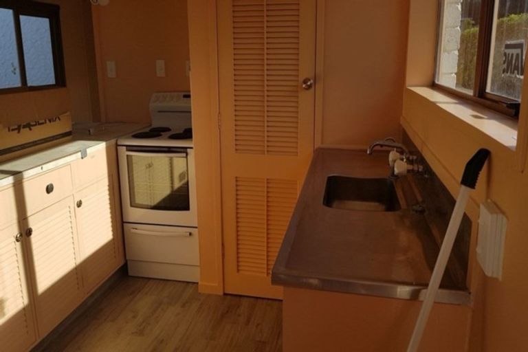 Photo of property in 20 Terrace Avenue, Mount Maunganui, 3116