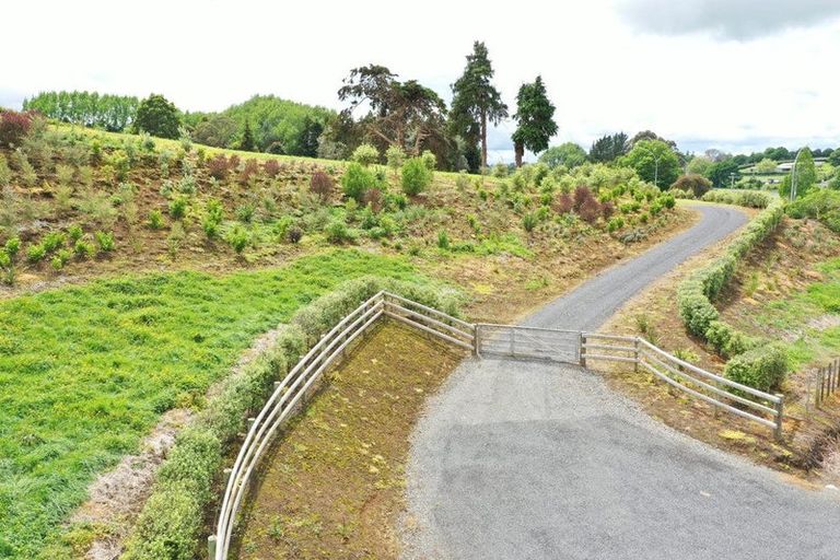 Photo of property in 8 Livingstone Road, Ngahinapouri, Ohaupo, 3290