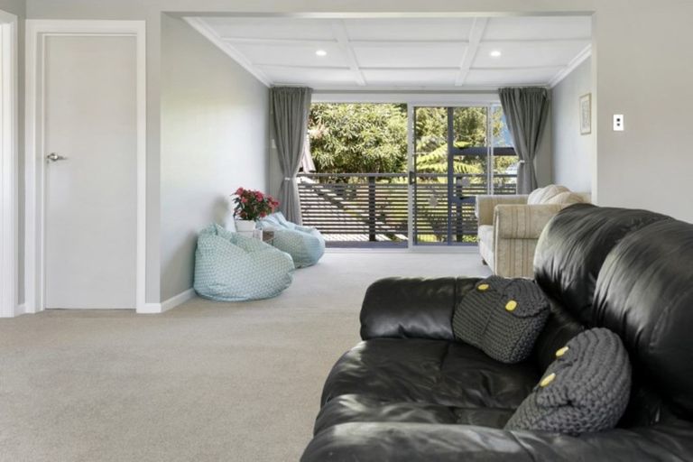 Photo of property in 37 Kotare Street, Hilltop, Taupo, 3330