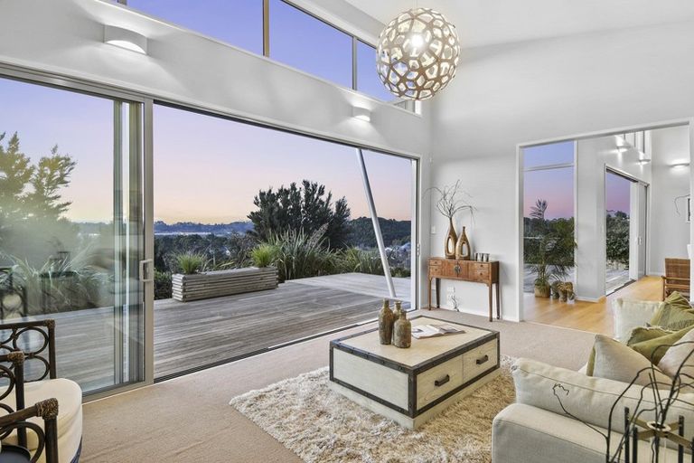 Photo of property in 79 Mortlake Heights, Pyes Pa, Tauranga, 3112