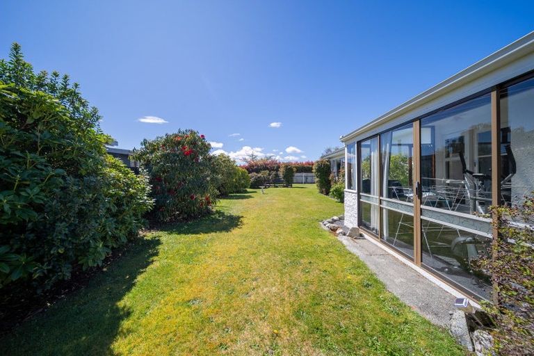 Photo of property in 43 Mackinnon Loop, Te Anau, 9600