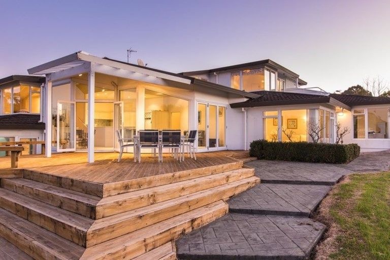 Photo of property in 332e Redoubt Road, Totara Park, Auckland, 2019