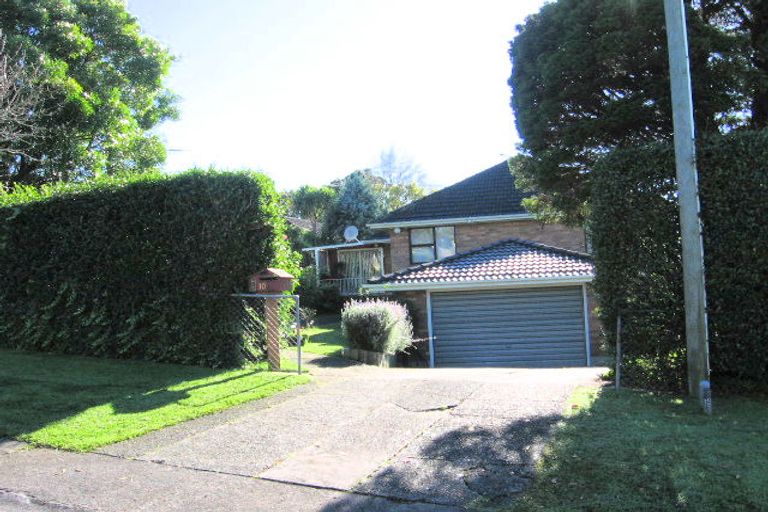 Photo of property in 10 Wakeling Avenue, Te Atatu South, Auckland, 0610