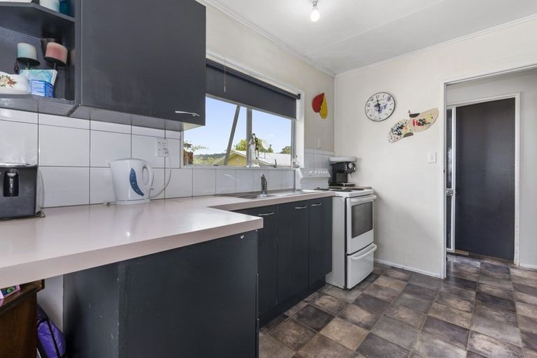 Photo of property in 2 Jet Place, Pukehangi, Rotorua, 3015