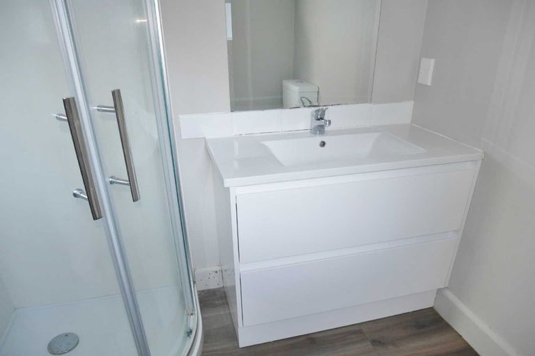 Photo of property in 4/952 Colombo Street, St Albans, Christchurch, 8014