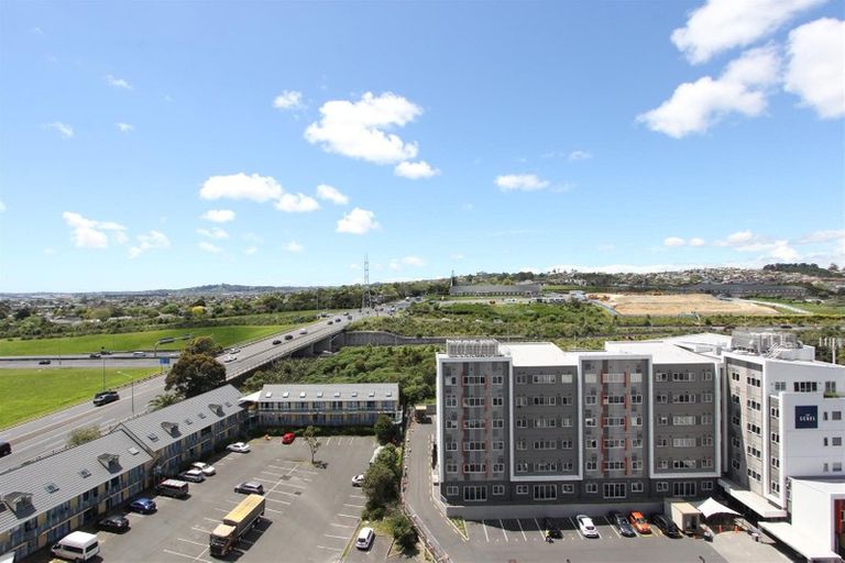 Photo of property in 1005/8 Lakewood Court, Manukau, Auckland, 2104