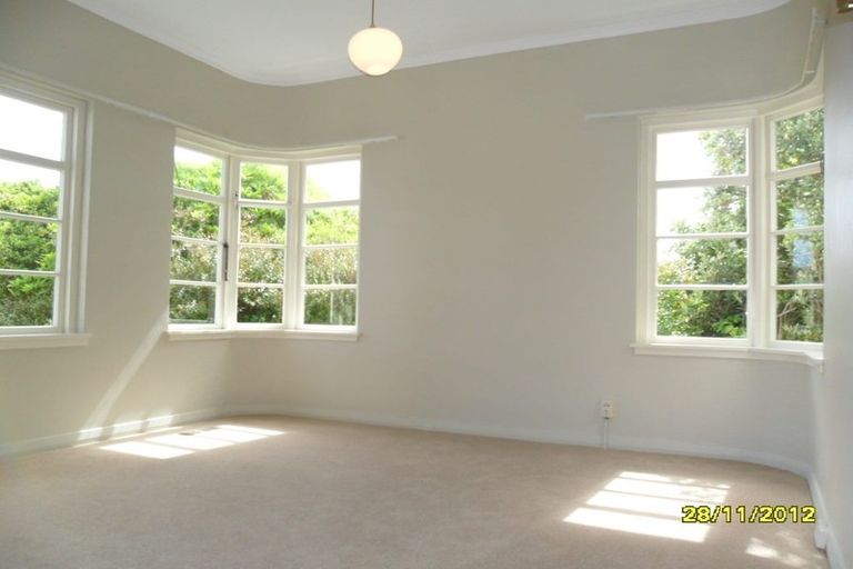 Photo of property in 25 Verviers Street, Karori, Wellington, 6012