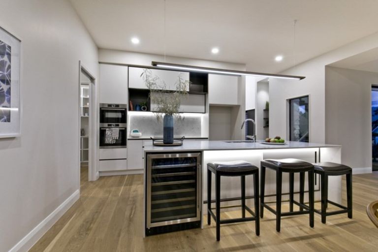 Photo of property in 13 Henry Blyth Lane, Greenhithe, Auckland, 0632